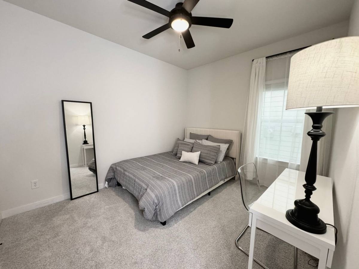 House for rent at 2017 Chandler Dr, Denton, TX 76209