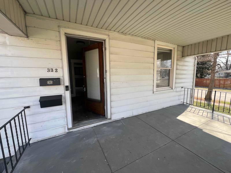 House for rent at 332 Arlington Ave, Cincinnati, OH 45215