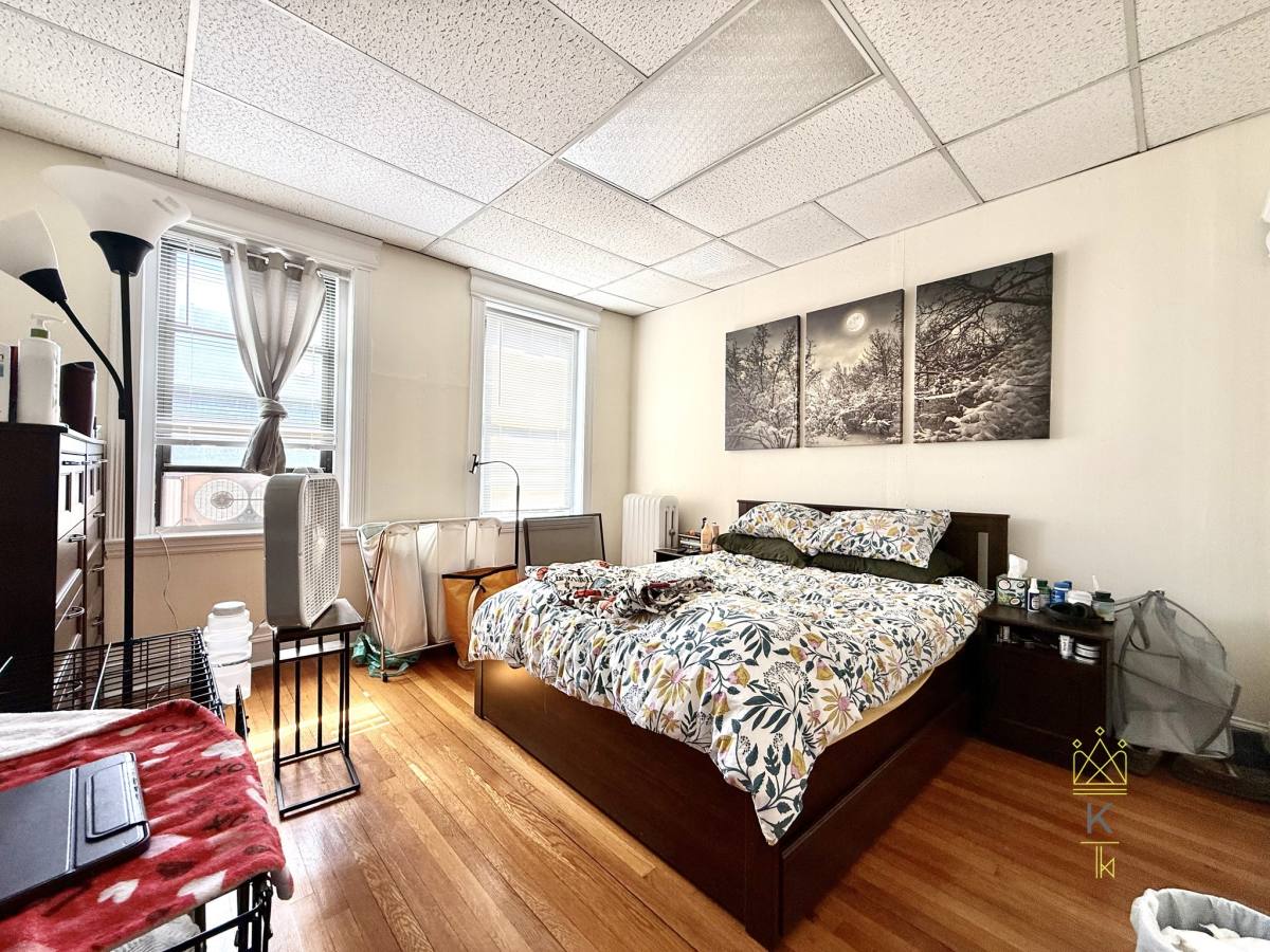 Apartment for rent at 1957 Commonwealth Ave #5, Brighton, MA 02135