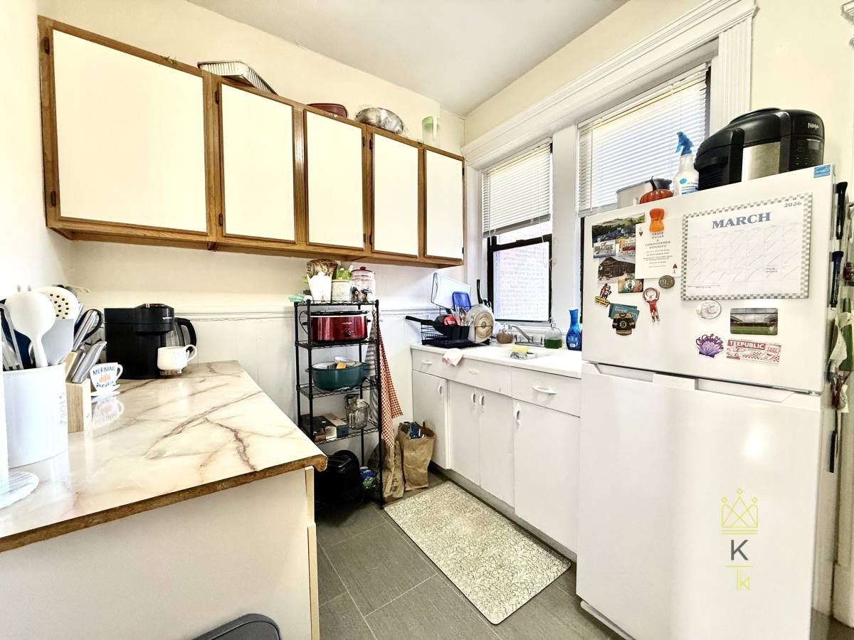 Apartment for rent at 1957 Commonwealth Ave #5, Brighton, MA 02135