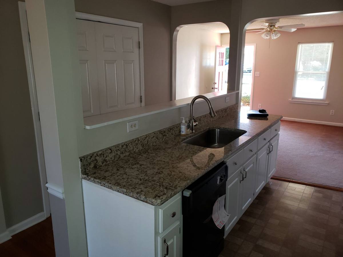 House for rent at 1330 N Hampton Dr, Hampton, GA 30228