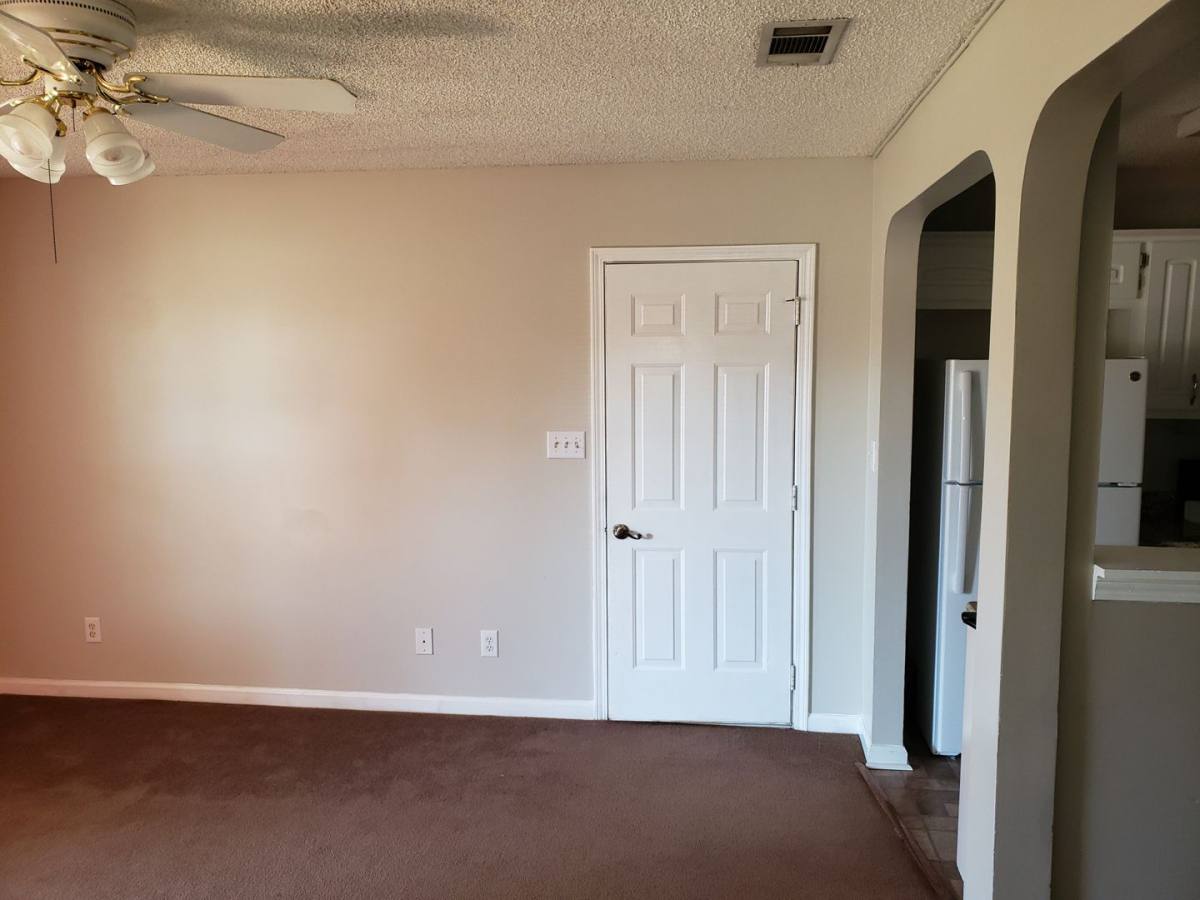 House for rent at 1330 N Hampton Dr, Hampton, GA 30228