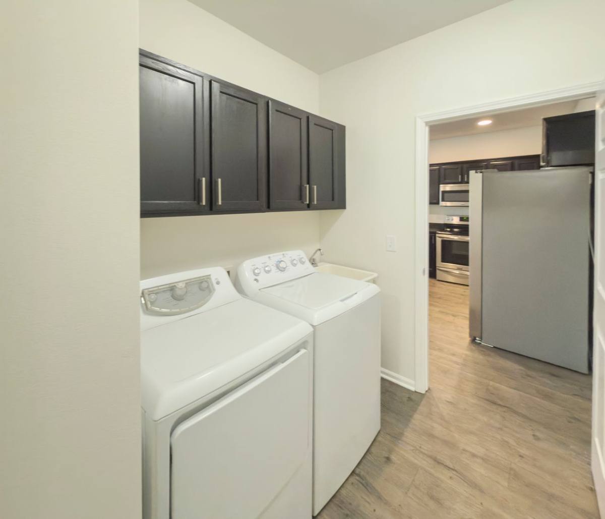 Condo for rent at 5637 Twin Oaks Dr, Sterling Heights, MI 48314
