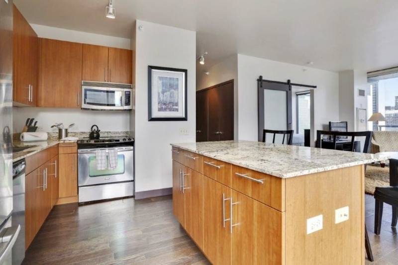 Apartment for rent at 525 N State, Chicago, IL 60654