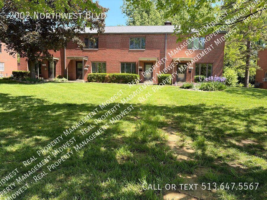 Condo for rent at 2002 NW Blvd, Columbus, OH 43212
