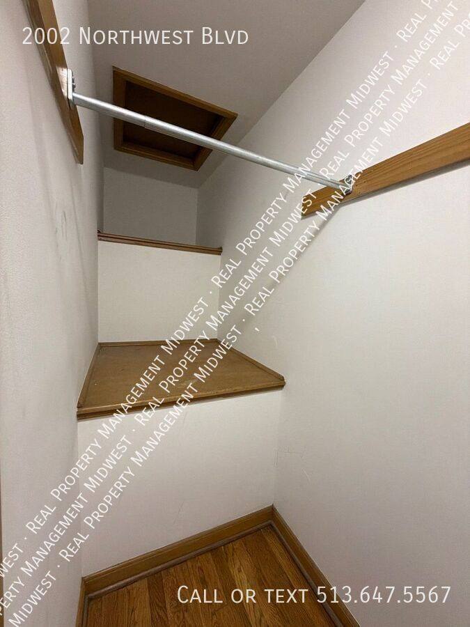 Condo for rent at 2002 NW Blvd, Columbus, OH 43212