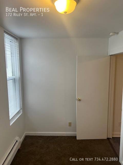 Apartment for rent at 172 Riley St #1, Dundee, MI 48131