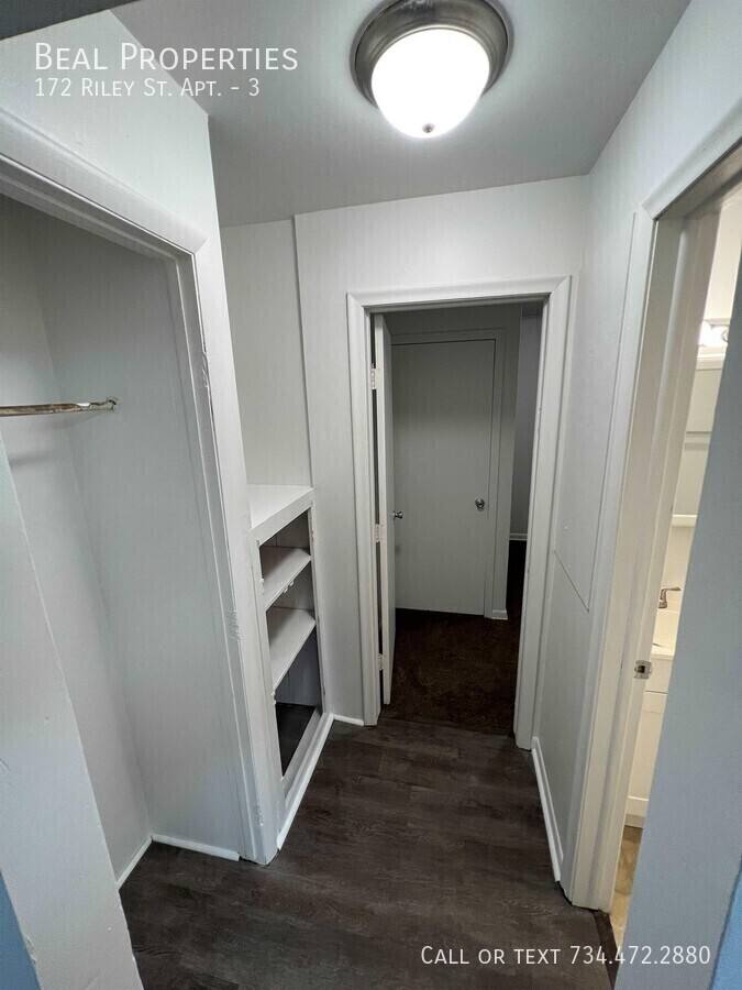 Apartment for rent at 172 Riley St #3, Dundee, MI 48131