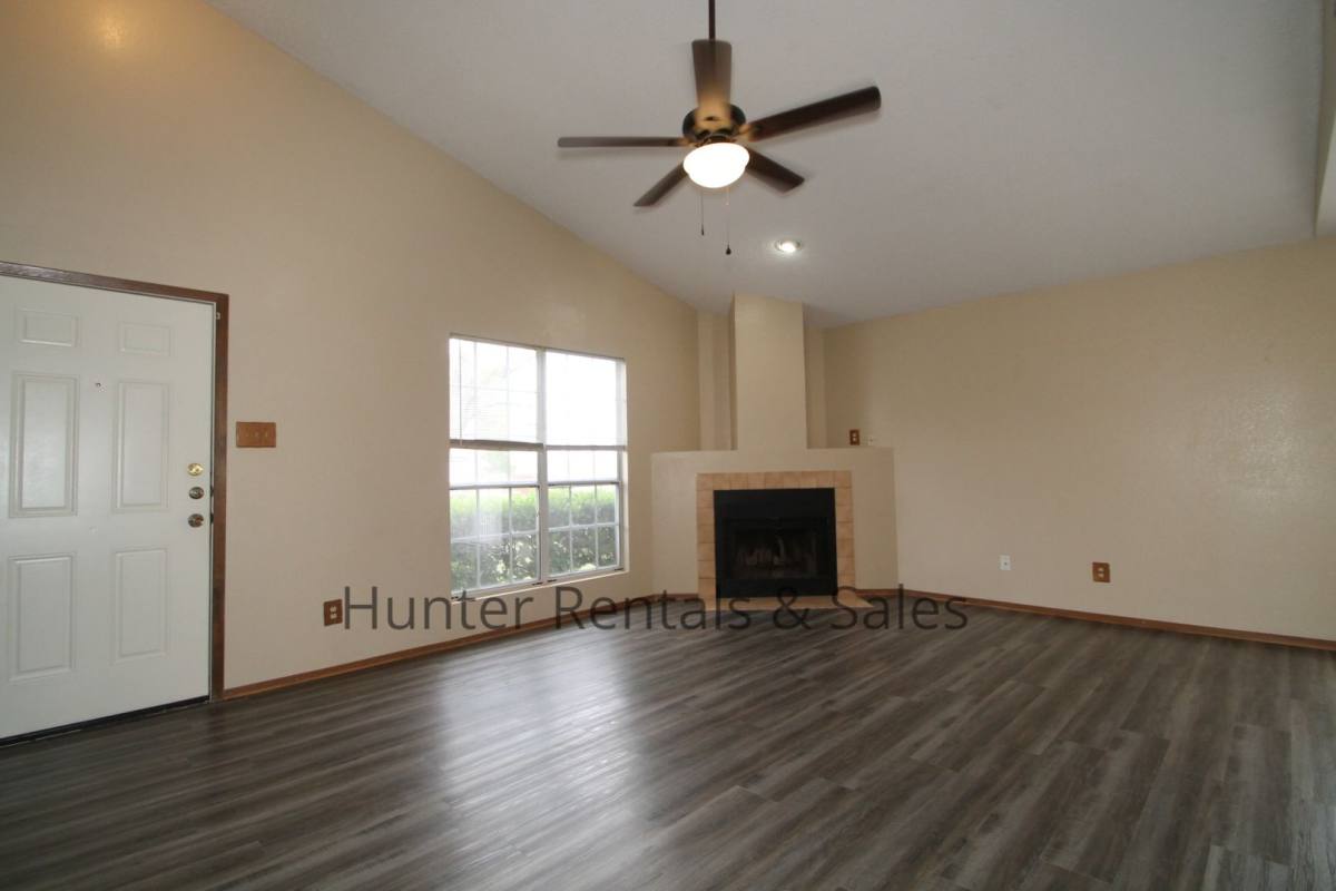 House for rent at 2404 Windmill Dr, Killeen, TX 76549