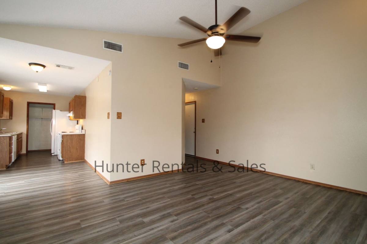 House for rent at 2404 Windmill Dr, Killeen, TX 76549