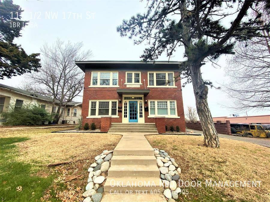 Apartment for rent at 117 1 2 NW 17th St, Oklahoma City, OK 73103