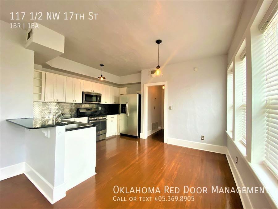 Apartment for rent at 117 1 2 NW 17th St, Oklahoma City, OK 73103