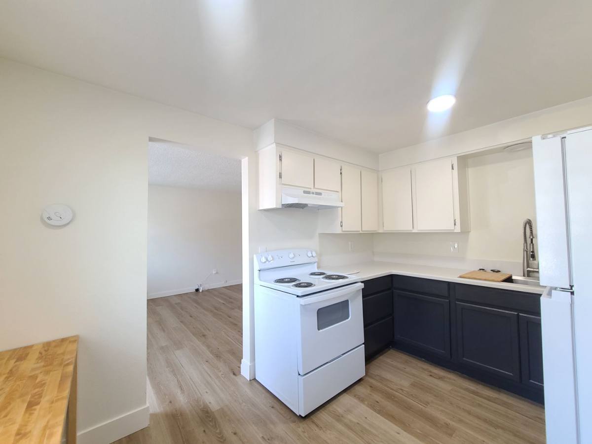 Apartment for rent at 2021-2023 N Astor, Spokane, WA 99207