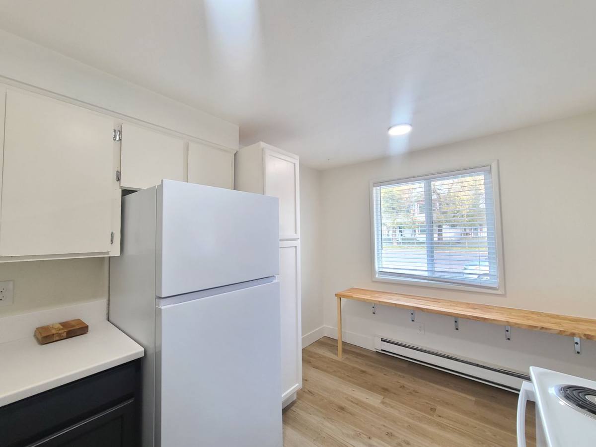 Apartment for rent at 2021-2023 N Astor, Spokane, WA 99207