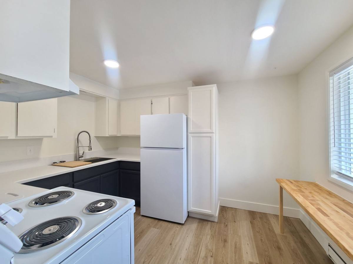 Apartment for rent at 2021-2023 N Astor, Spokane, WA 99207
