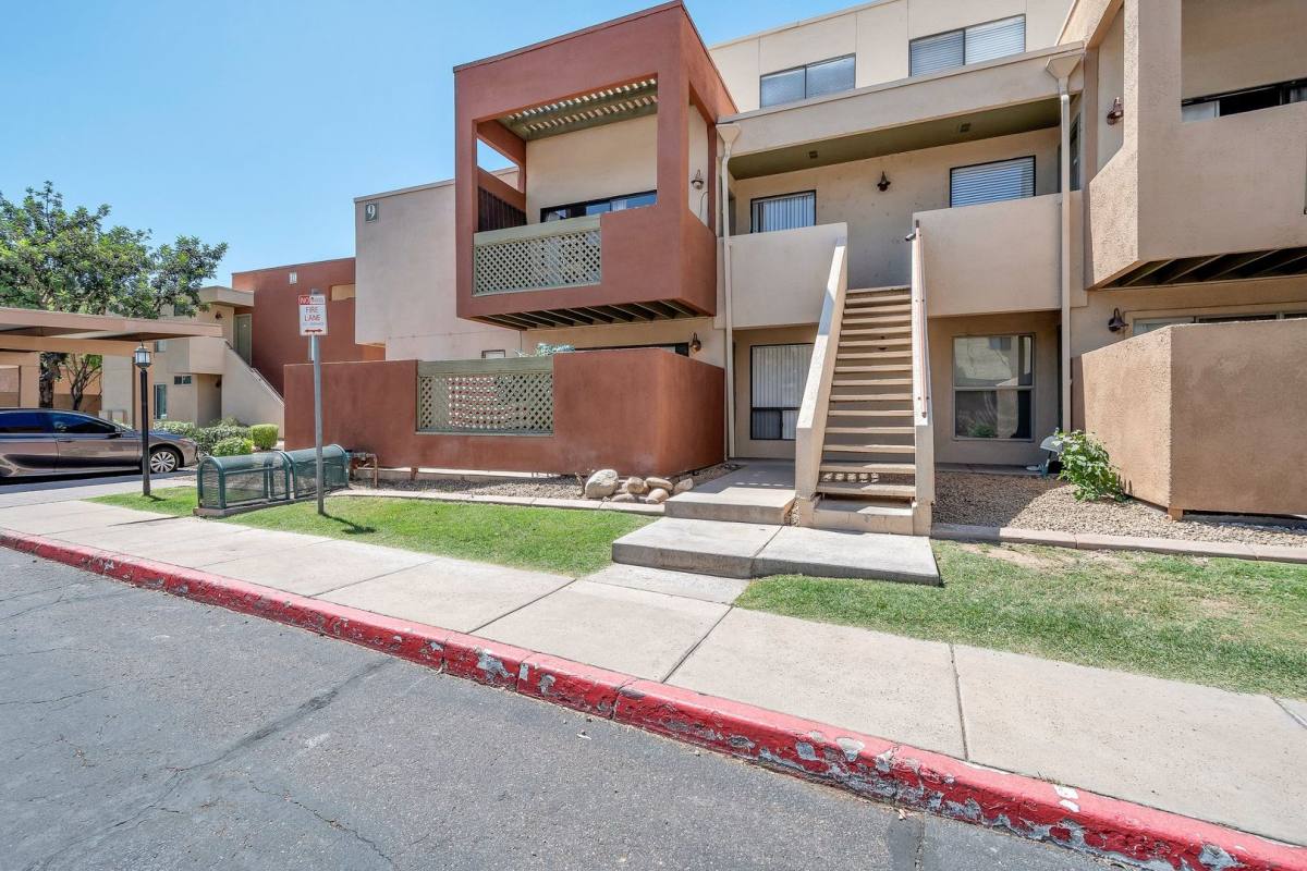 Condo for rent at 3500 N Hayden Rd #902, Scottsdale, AZ 85251
