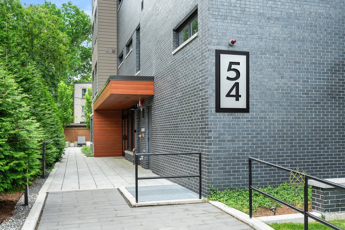 Apartment for rent at 54 Auburn St #402, Brookline, MA 02446