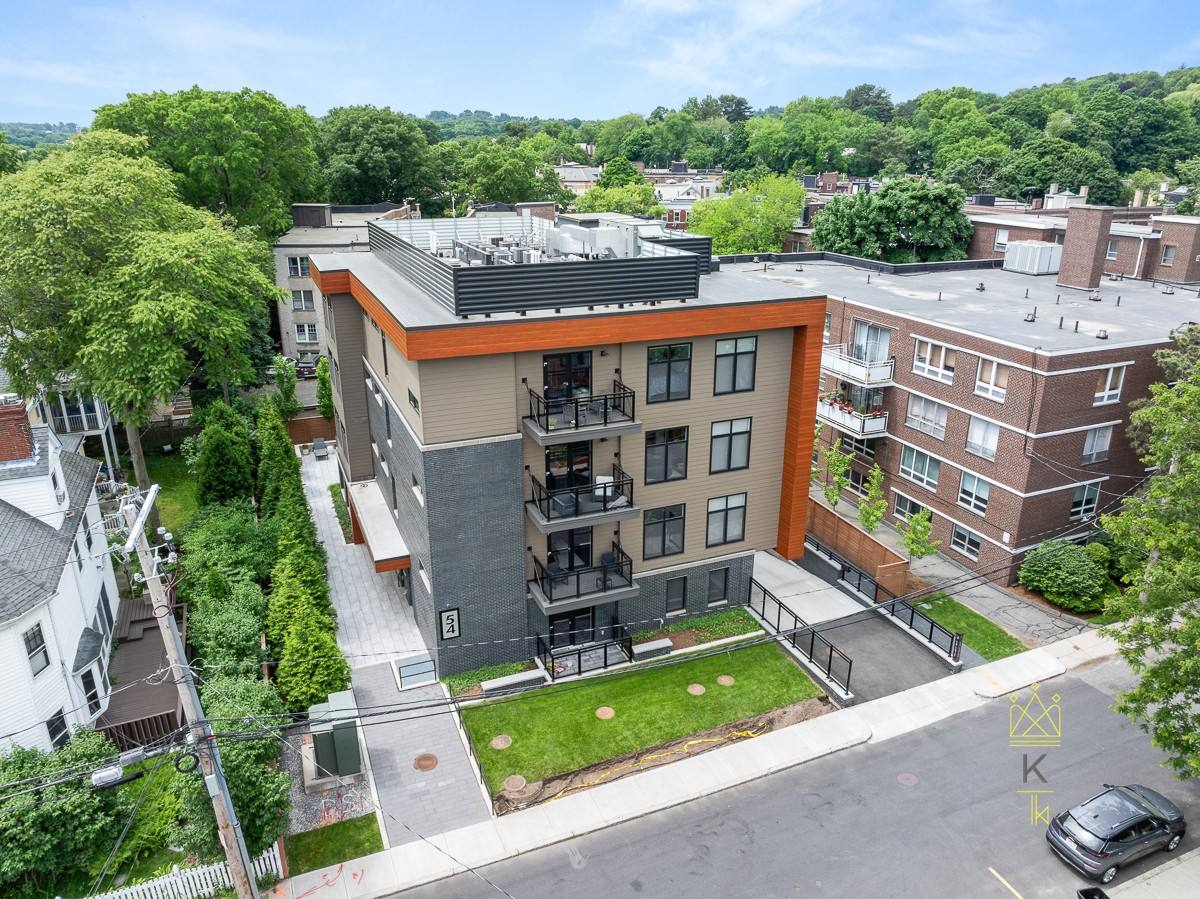 Apartment for rent at 54 Auburn St #402, Brookline, MA 02446