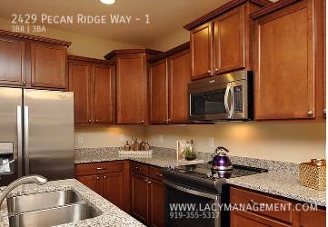 Townhouse for rent at 2429 Pecan Ridge Way #1, Apex, NC 27502