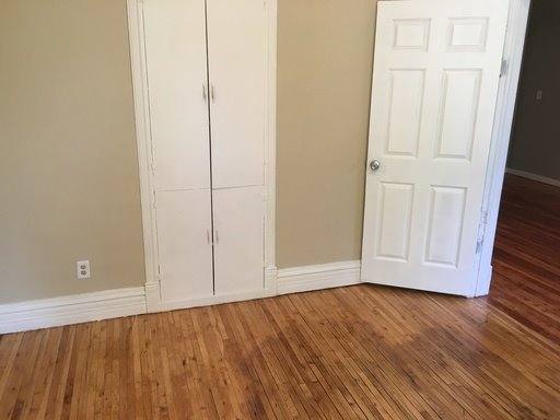 Apartment for rent at 321 Bates Ave, Saint Paul, MN 55106