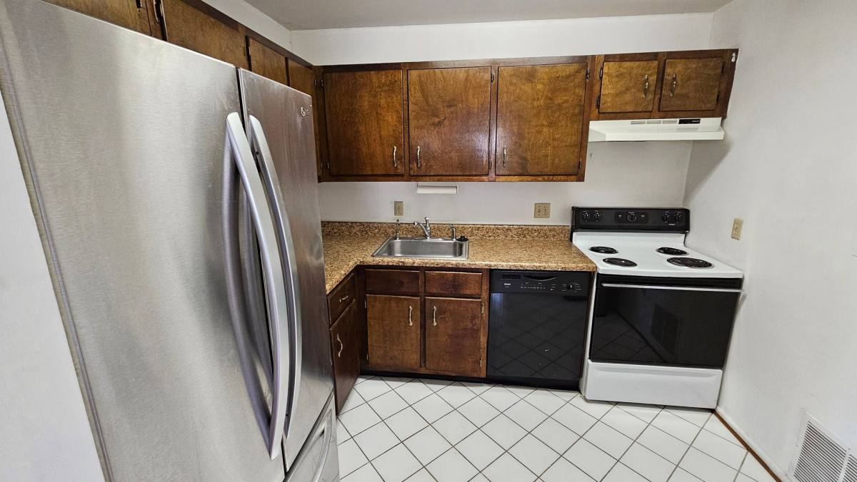 Condo for rent at 904 Winterstick Place, Richmond, VA 23223