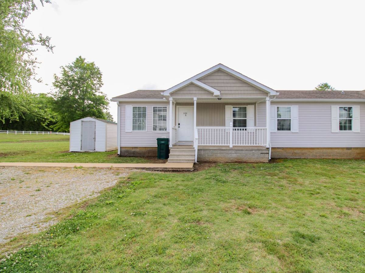 House for rent at 123 Meadows Lane, Pulaski, TN 38478