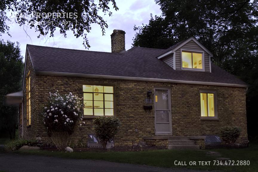 Apartment for rent at 52 S Summit St #1, Ypsilanti, MI 48197