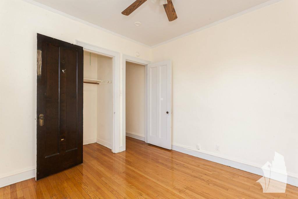 Apartment for rent at 1117 W Oakdale Ave #GDNS, Chicago, IL 60657