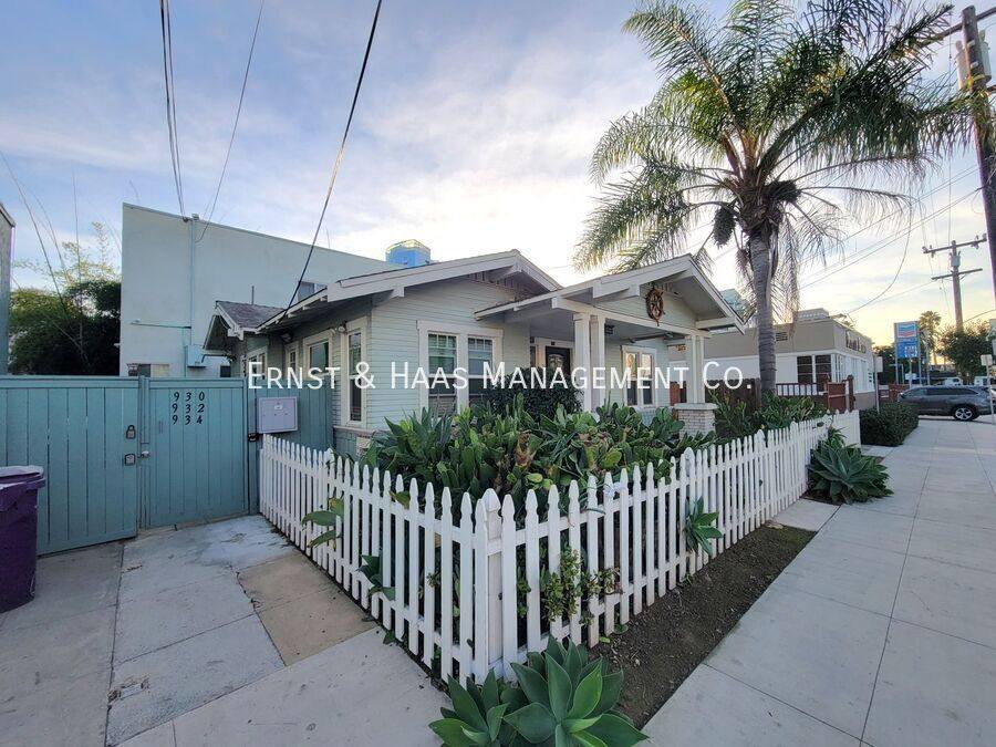 Apartment for rent at 930 E Broadway, Long Beach, CA 90802