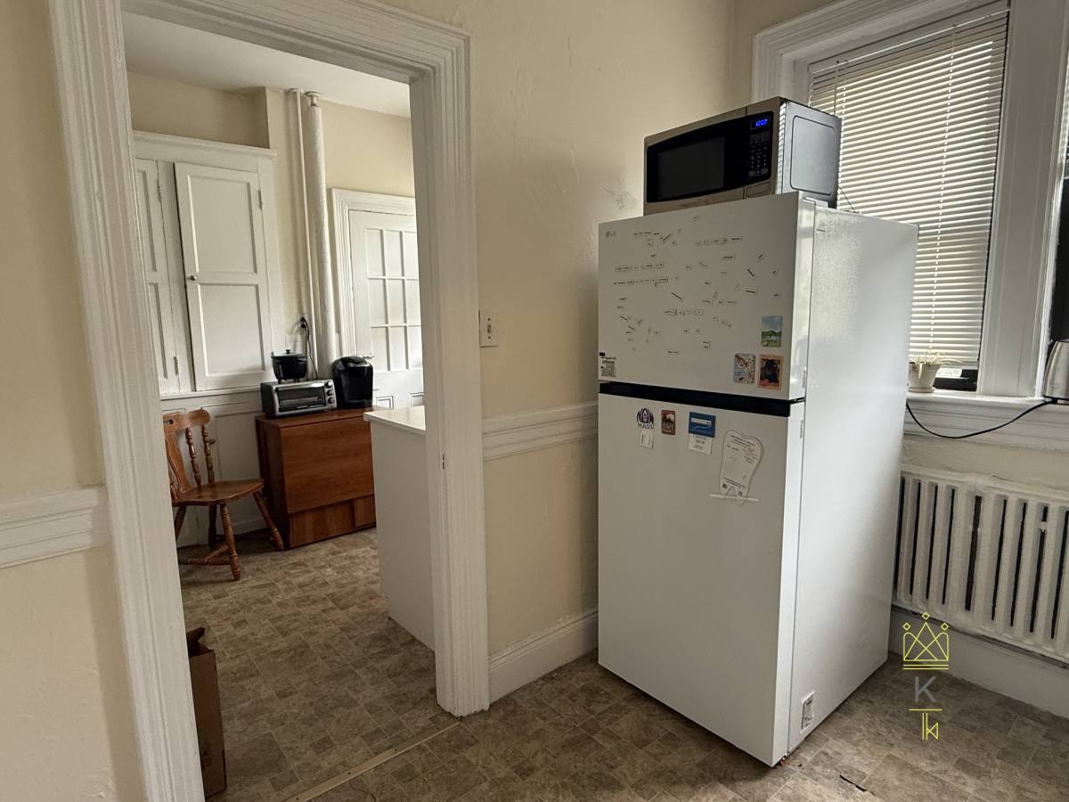 Apartment for rent at 30 Park St #1, Brookline, MA 02446