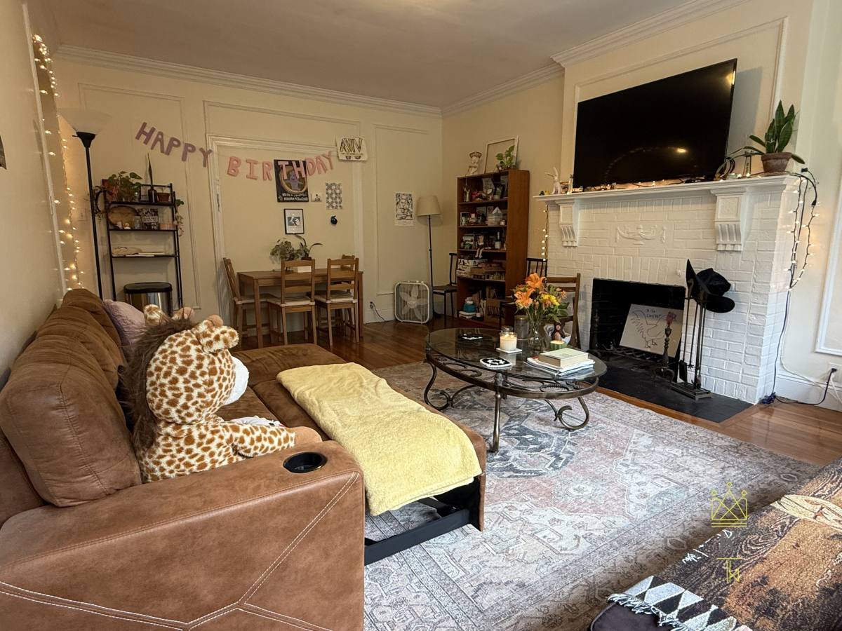 Apartment for rent at 30 Park St #1, Brookline, MA 02446