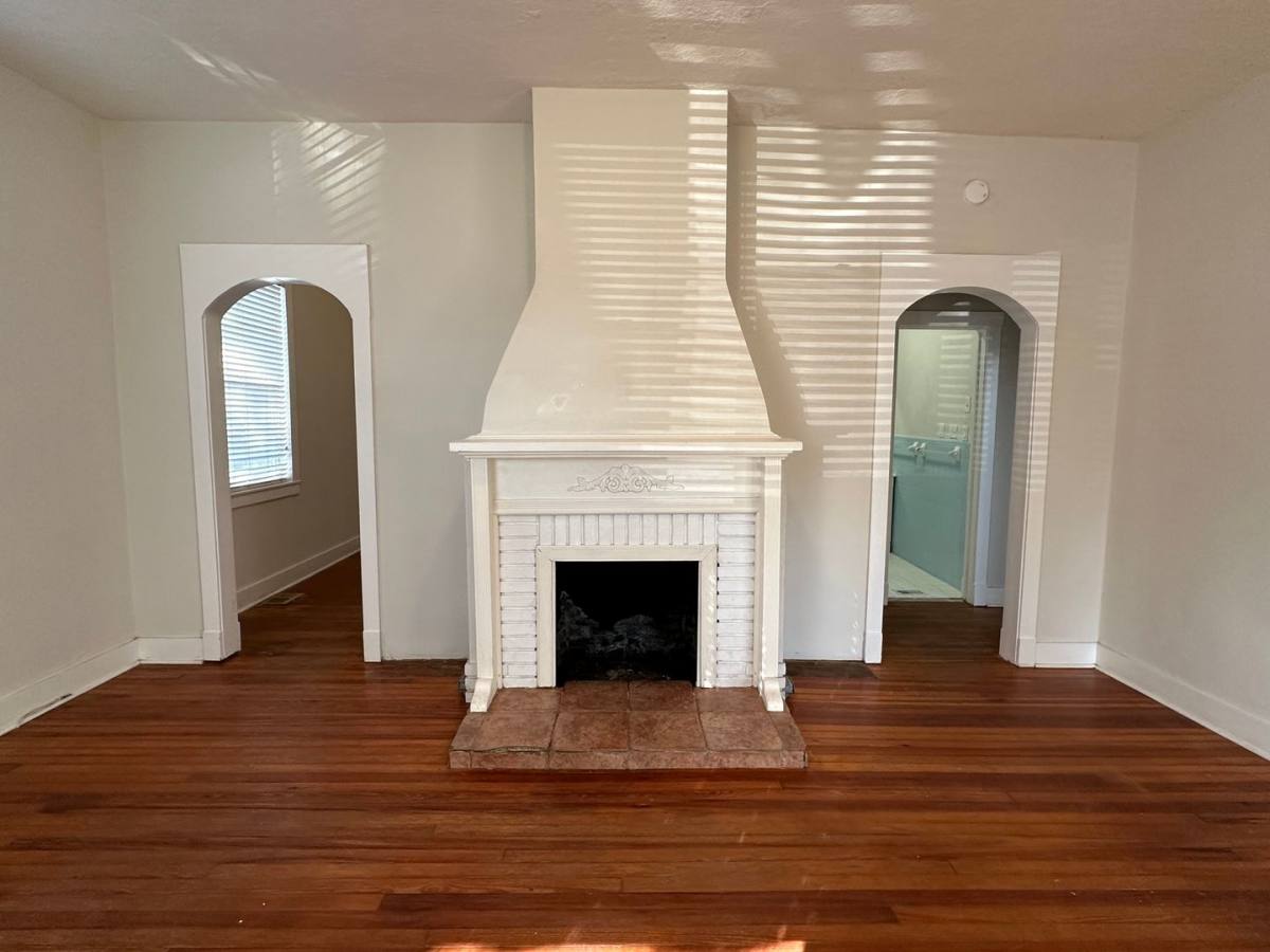 House for rent at 1824 Perry Place, Jacksonville, FL 32207