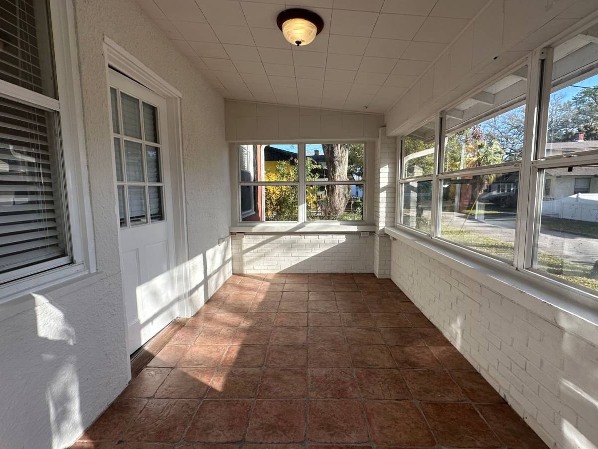 House for rent at 1824 Perry Place, Jacksonville, FL 32207