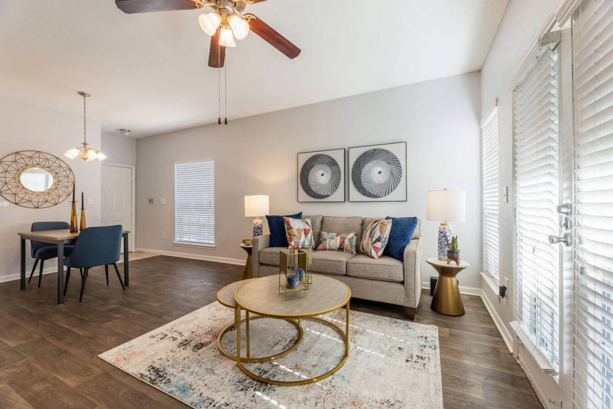 Apartment for rent at 8550 Easton Commons Dr #GNT1, Houston, TX 77095