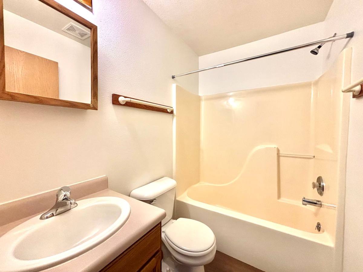 Townhouse for rent at 221 Spooner Rd, Belgrade, MT 59714