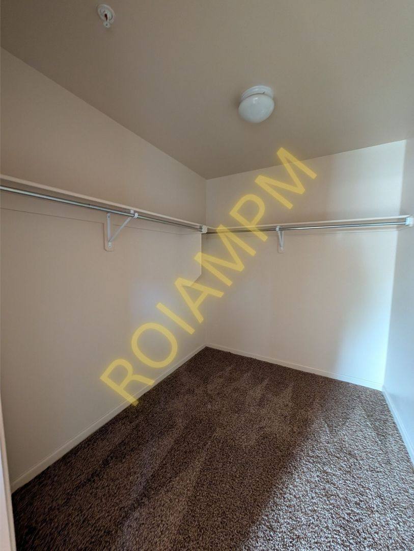 Apartment for rent at 256 W 3rd St, Burley, ID 83318