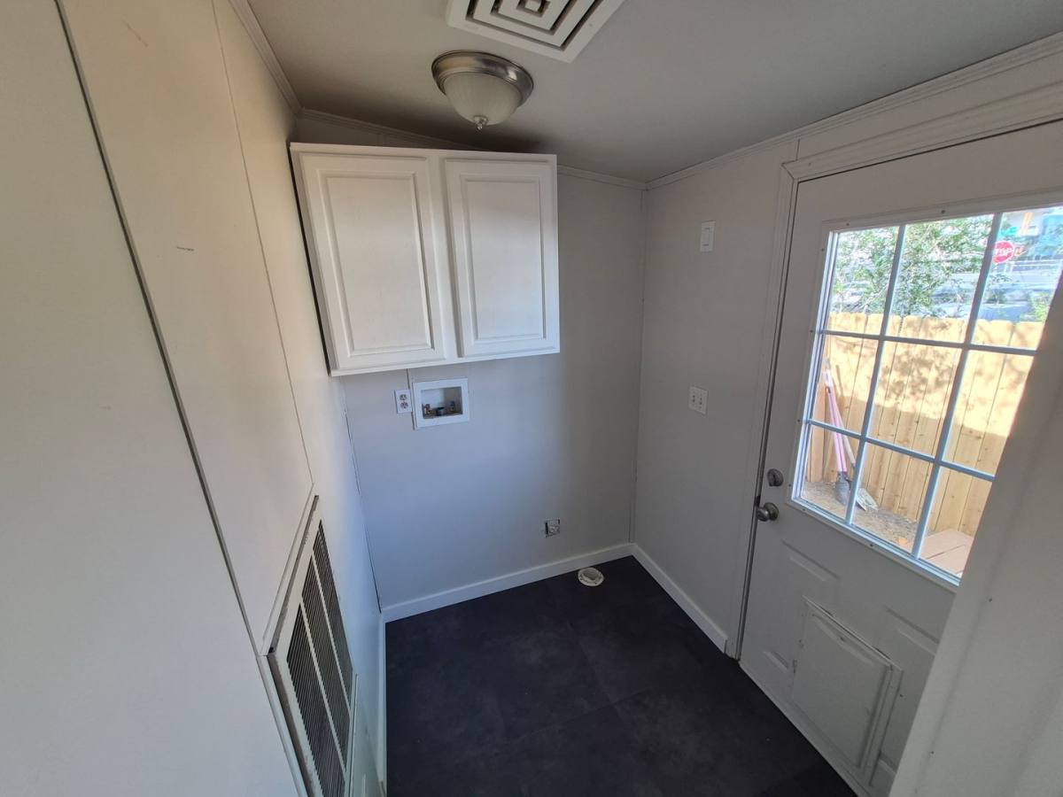 Apartment for rent at 341-343 NW Hemlock Court, Redmond, OR 97756