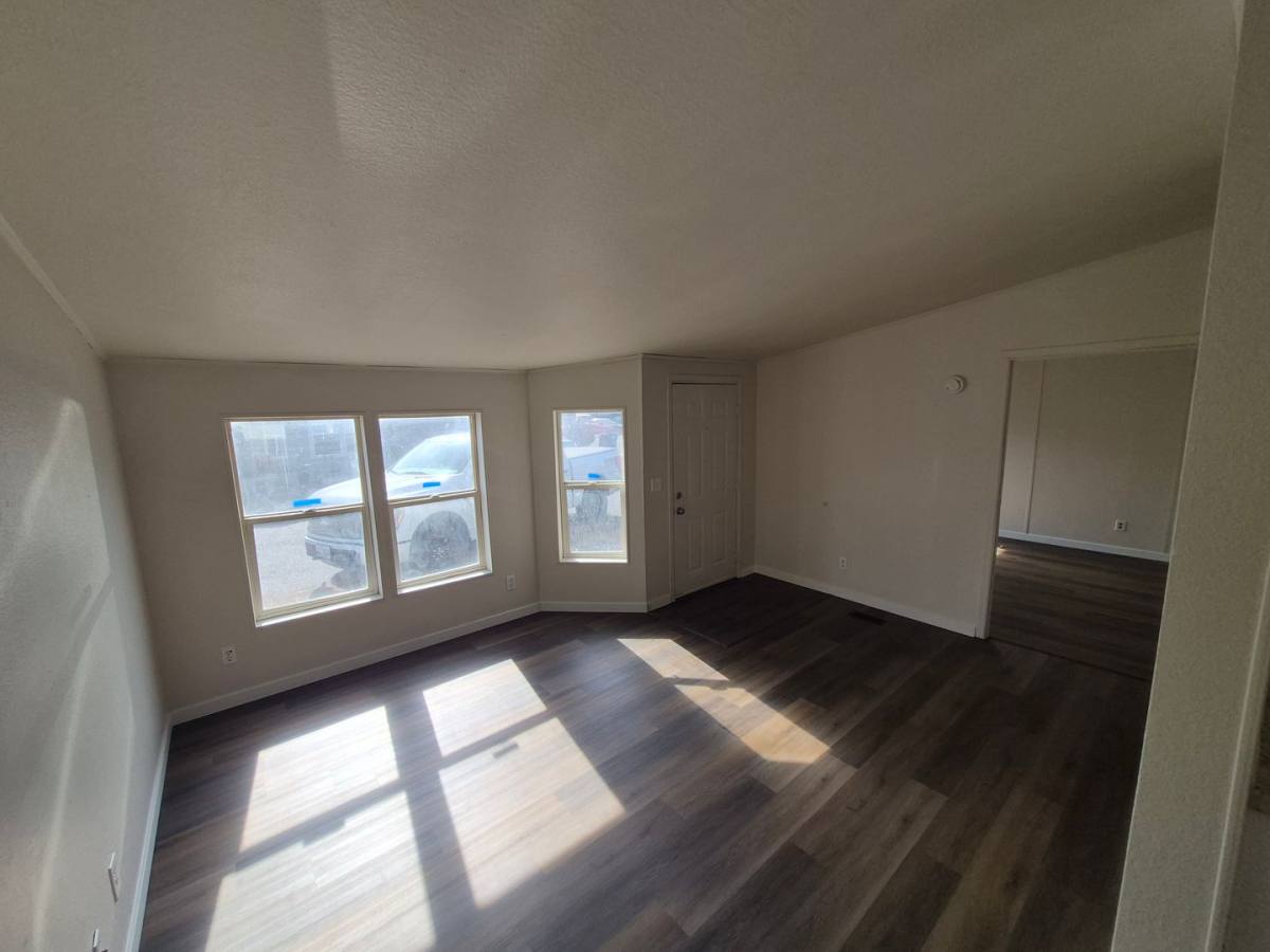 Apartment for rent at 341-343 NW Hemlock Court, Redmond, OR 97756