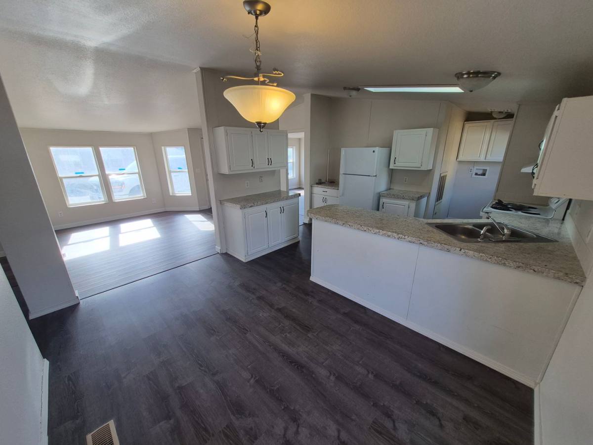 Apartment for rent at 341-343 NW Hemlock Court, Redmond, OR 97756