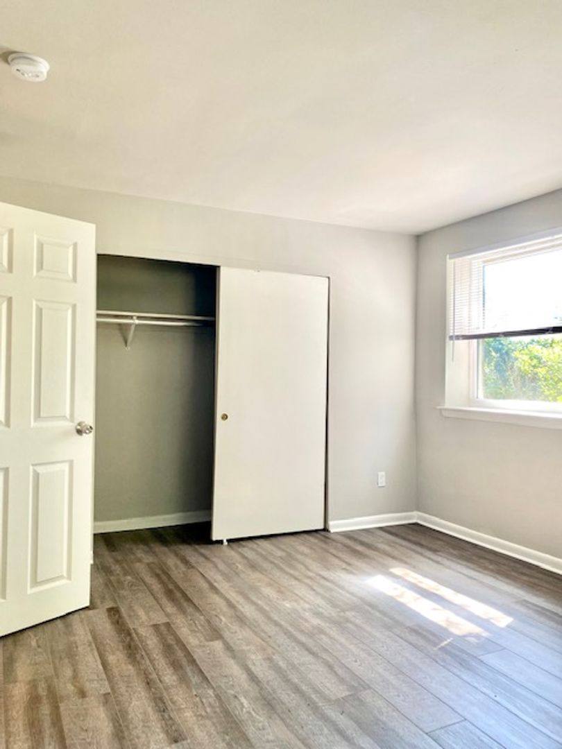 Apartment for rent at 201-203 Chester Pike, Ridley Park, PA 19078