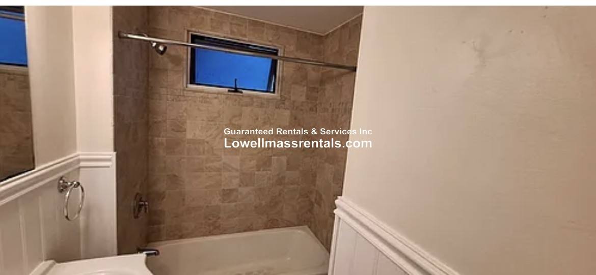 House for rent at 43 Eddie St #1R, Quincy, MA 02169