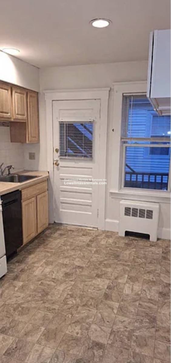 House for rent at 43 Eddie St #1R, Quincy, MA 02169