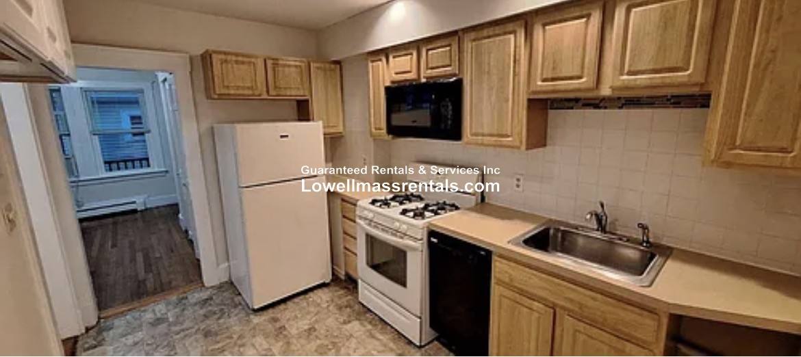House for rent at 43 Eddie St #1R, Quincy, MA 02169