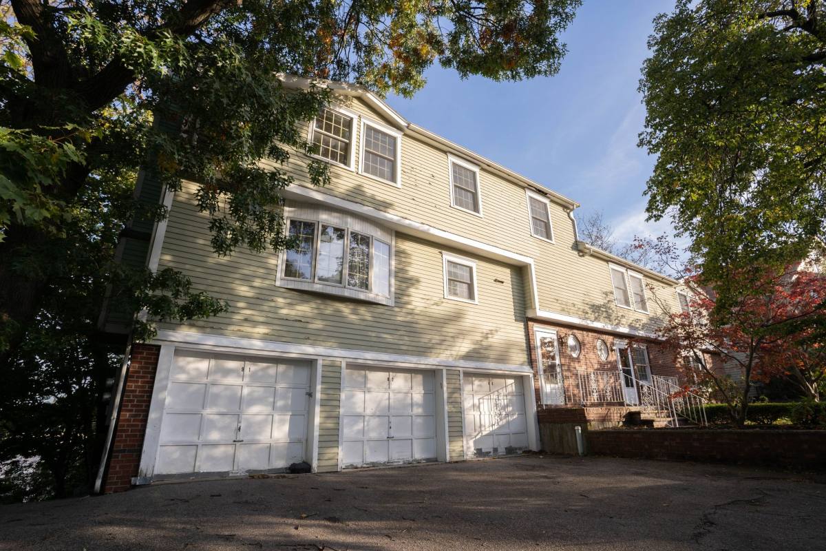 Apartment for rent at 87-89 Nottinghill Rd #2, Brighton, MA 02135