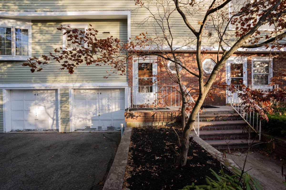 Apartment for rent at 87-89 Nottinghill Rd #6, Brighton, MA 02135