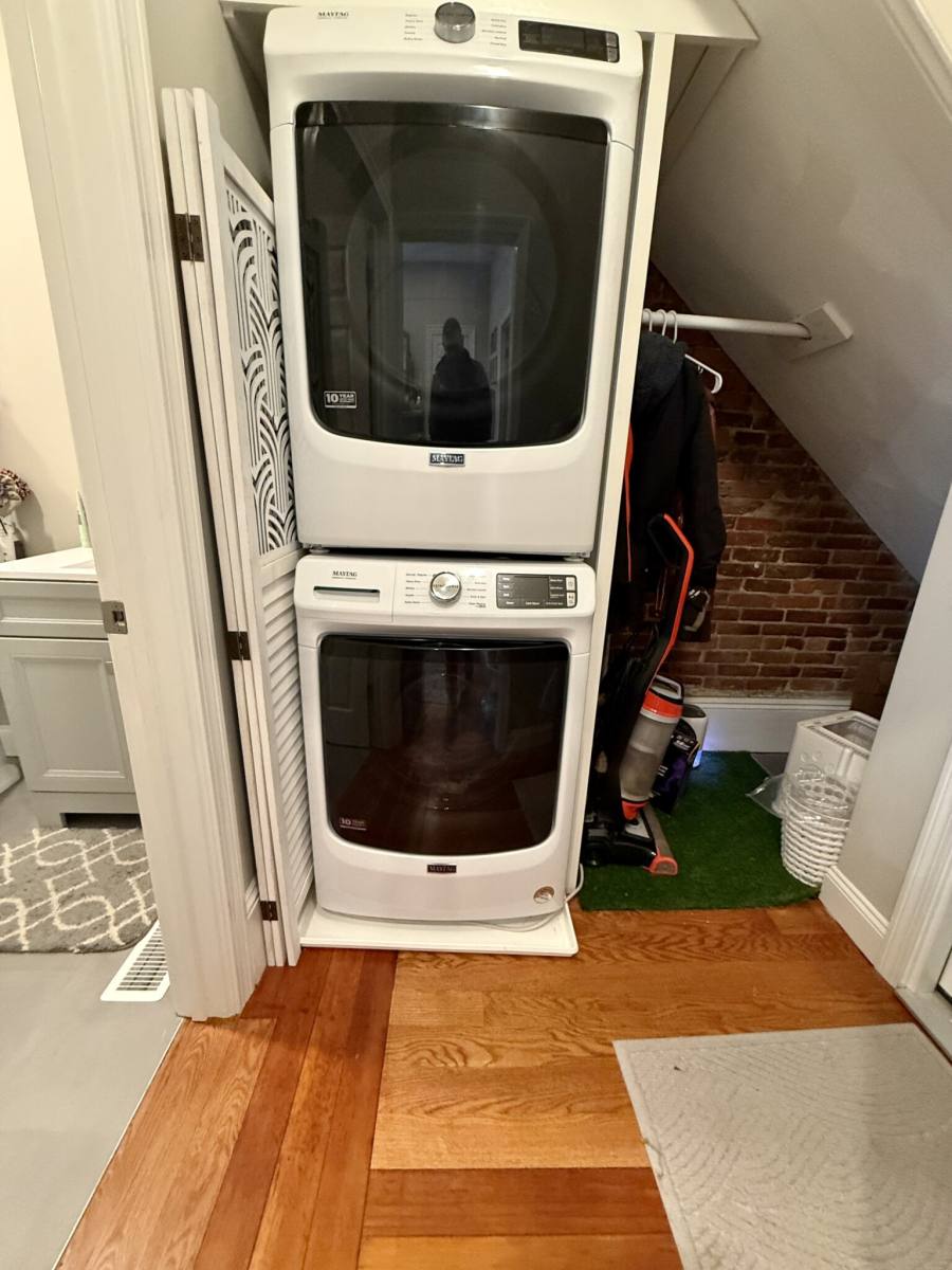 Apartment for rent at 141 Galen St #1, Watertown, MA 02472