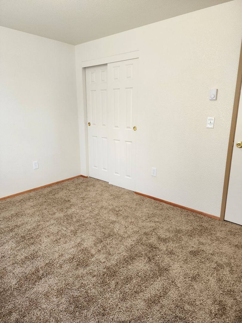 Apartment for rent at 6422 NE 4th Plain Blvd, Vancouver, WA 98661