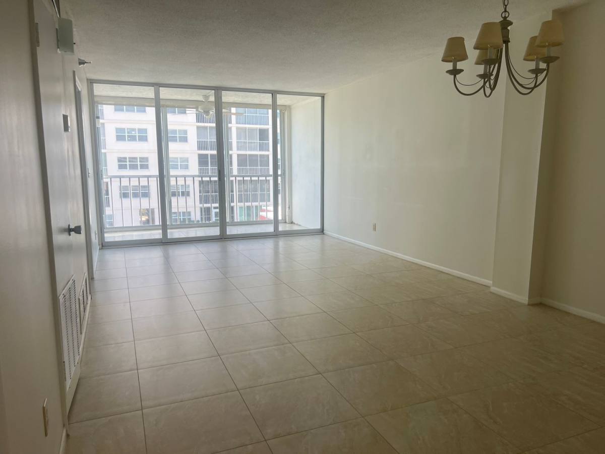 Condo for rent at 244 St Augustine, Venice, FL 34285