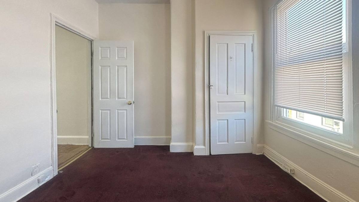 House for rent at 150 W Palmer St, Philadelphia, PA 19122