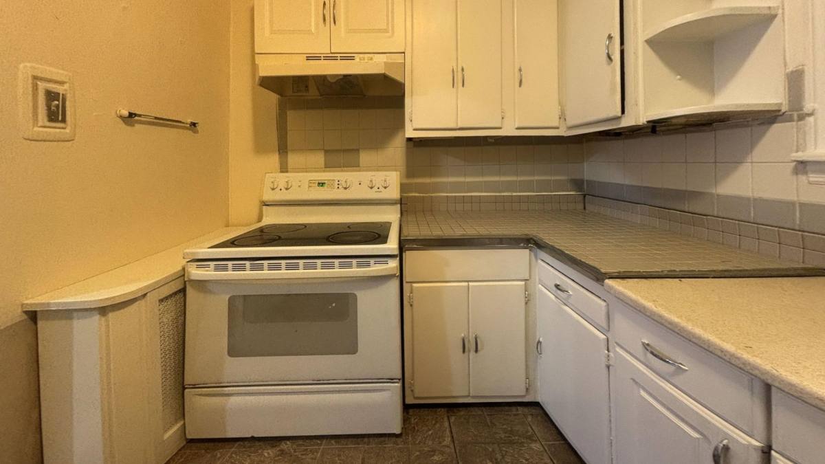 House for rent at 150 W Palmer St, Philadelphia, PA 19122